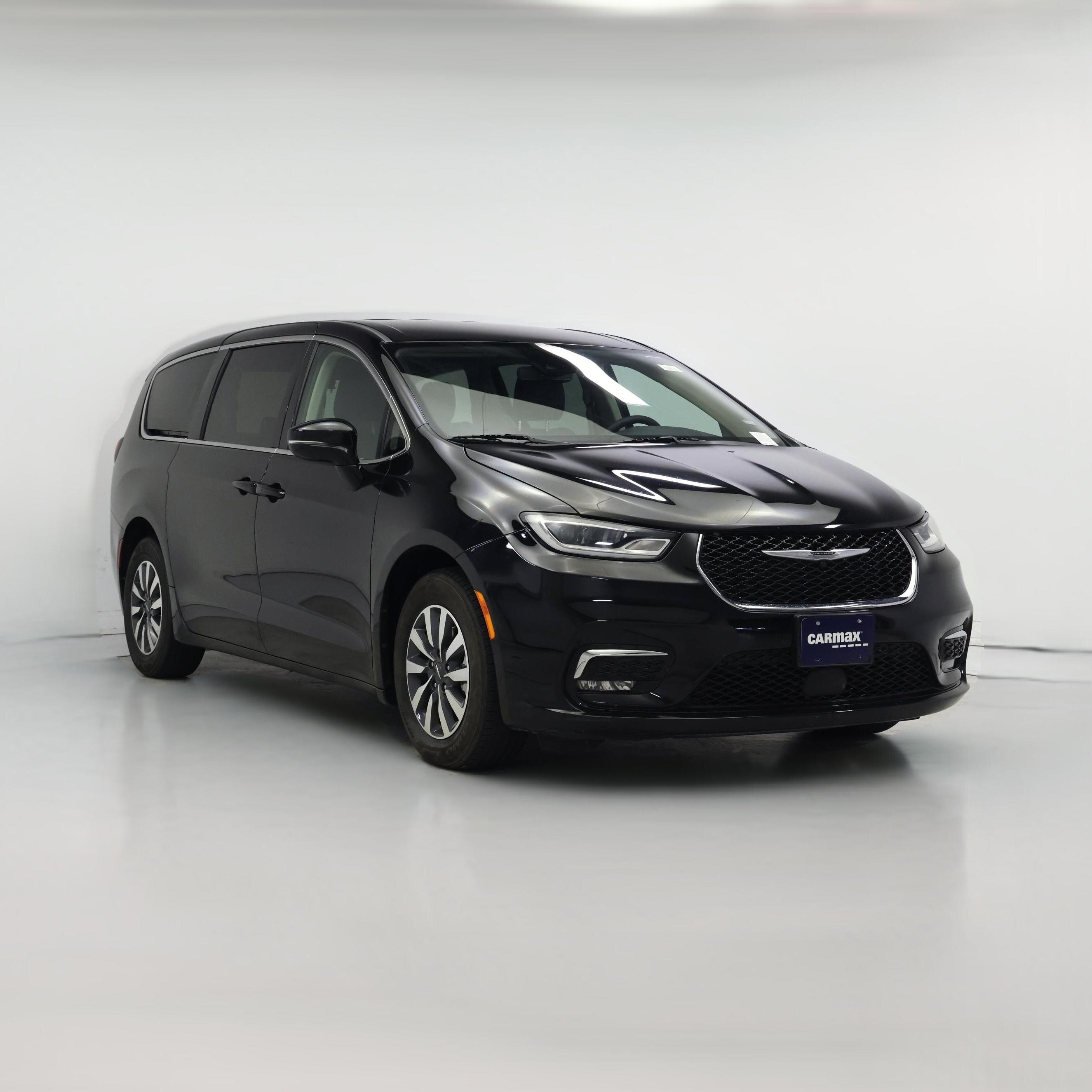chrysler pacifica phev 2024 2C4RC1S7XRR150067 image chrysler pacifica phev 2024 2C4RC1S7XRR150067 image